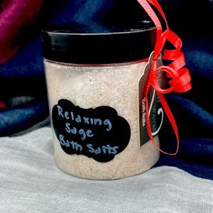 8oz hand crafted relaxing sage bath salts by Radiant Waves